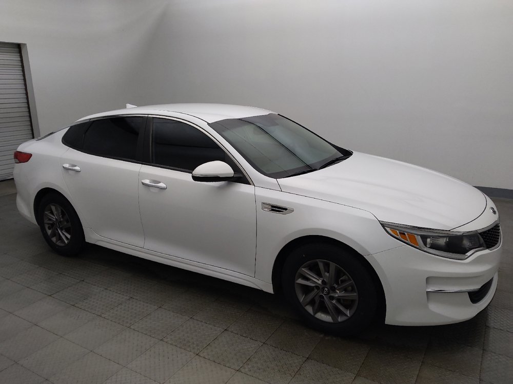Used 2018 Kia Optima LX w/ Convenience Package FWD image 11