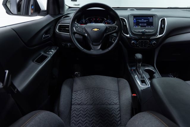 Used 2024 Chevrolet Equinox LT AWD/4WD image 3