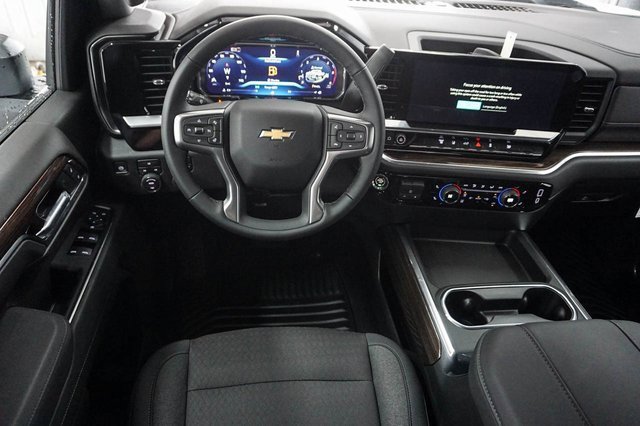 New 2026 Chevrolet Silverado 3500 LT image 17