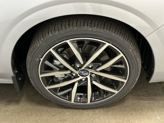 Certified 2025 Subaru Impreza 2.0i Sport AWD/4WD image 5