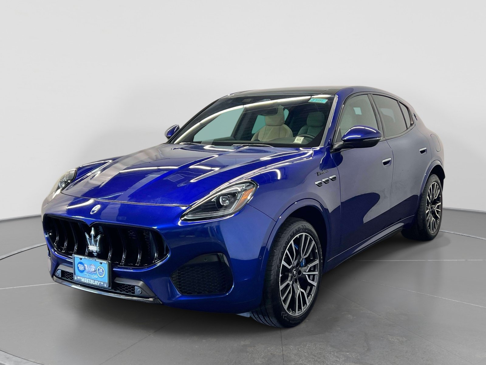 Used 2023 Maserati Grecale Modena AWD/4WD image 4