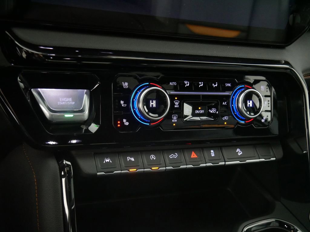 New 2026 GMC Sierra 1500 AT4 w/ AT4 Premium Package image 23