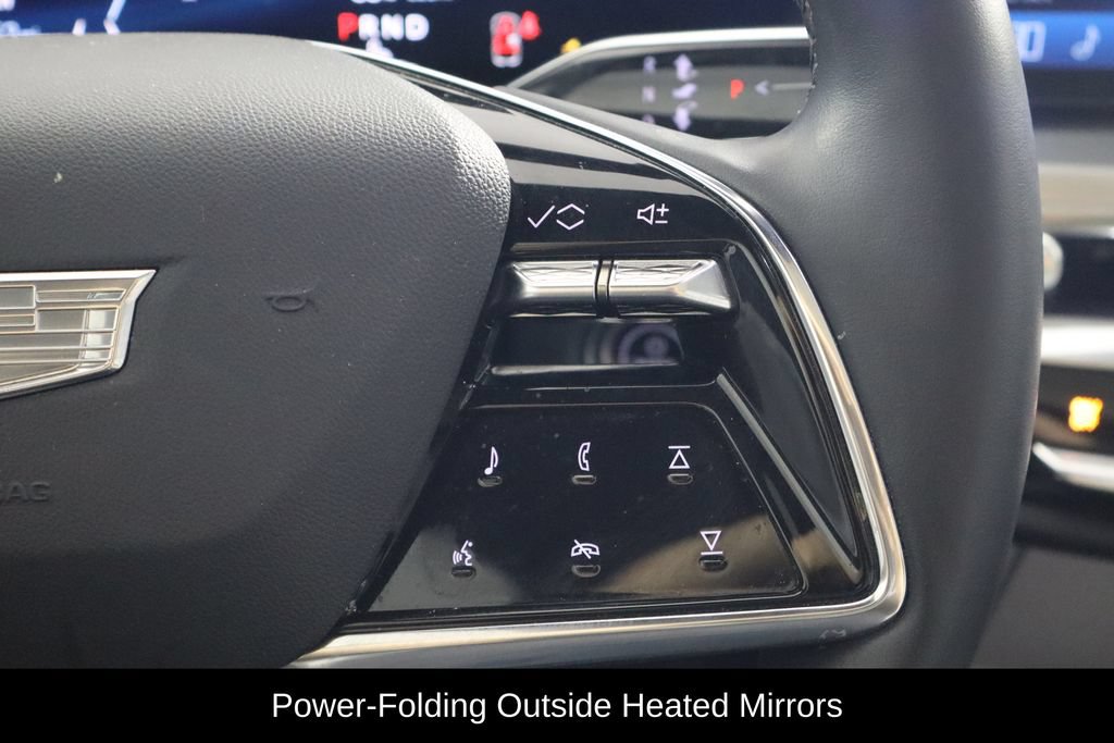 Used 2024 Cadillac Lyriq Luxury RWD image 10