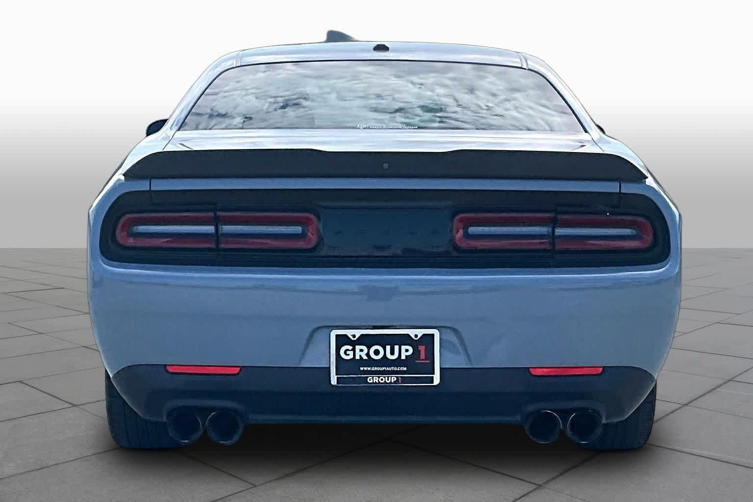 Used 2020 Dodge Challenger SXT w/ Blacktop Package RWD image 4
