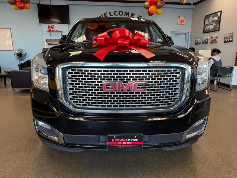 Used 2016 GMC Yukon Denali image 4