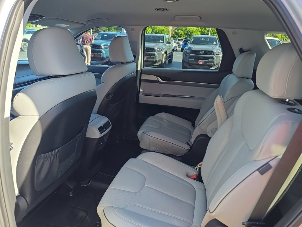 Used 2025 Hyundai Palisade SEL AWD/4WD image 11