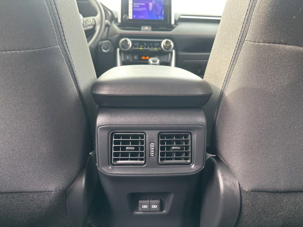 Certified 2025 Toyota RAV4 SE image 33