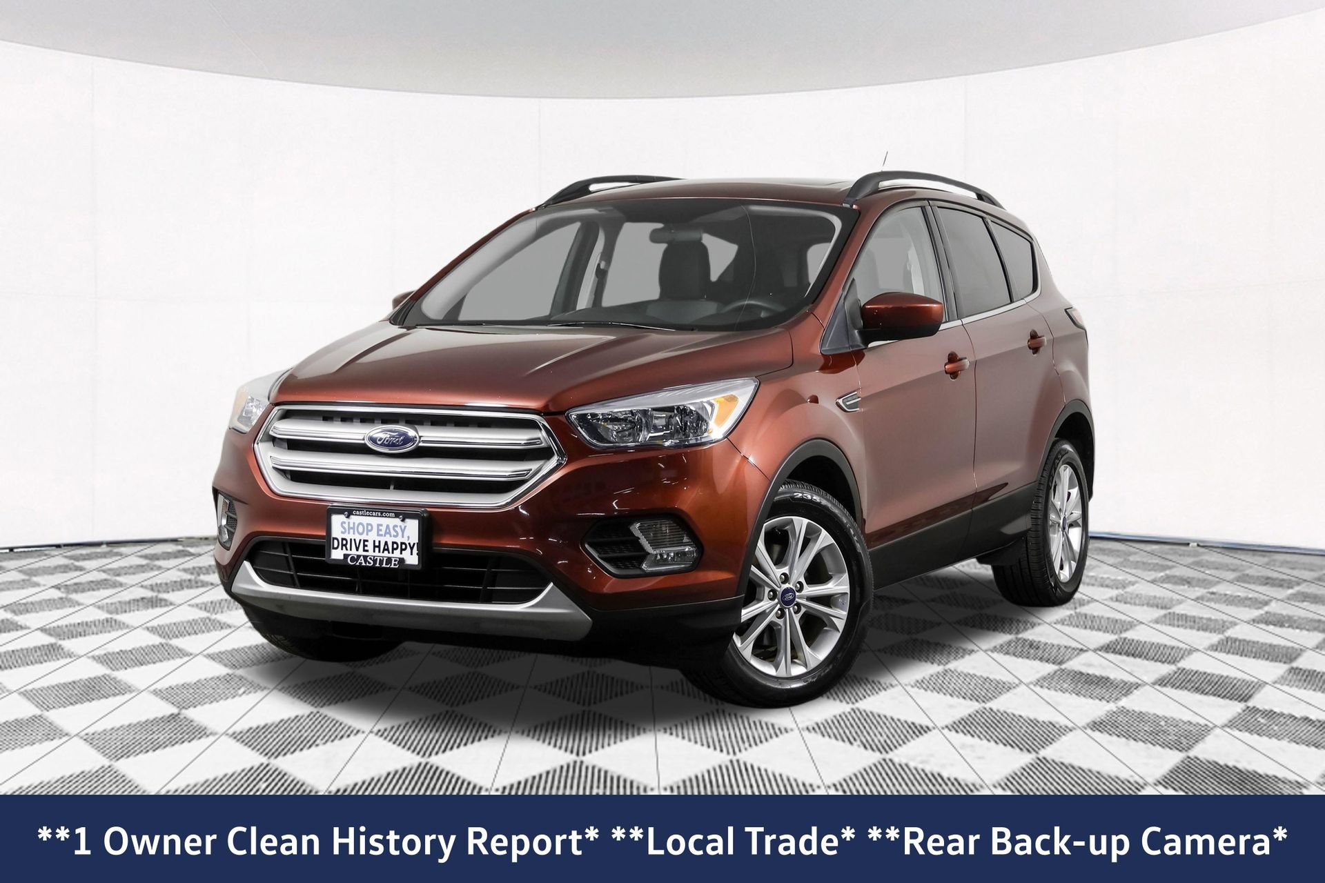 Used 2018 Ford Escape SE FWD image 2