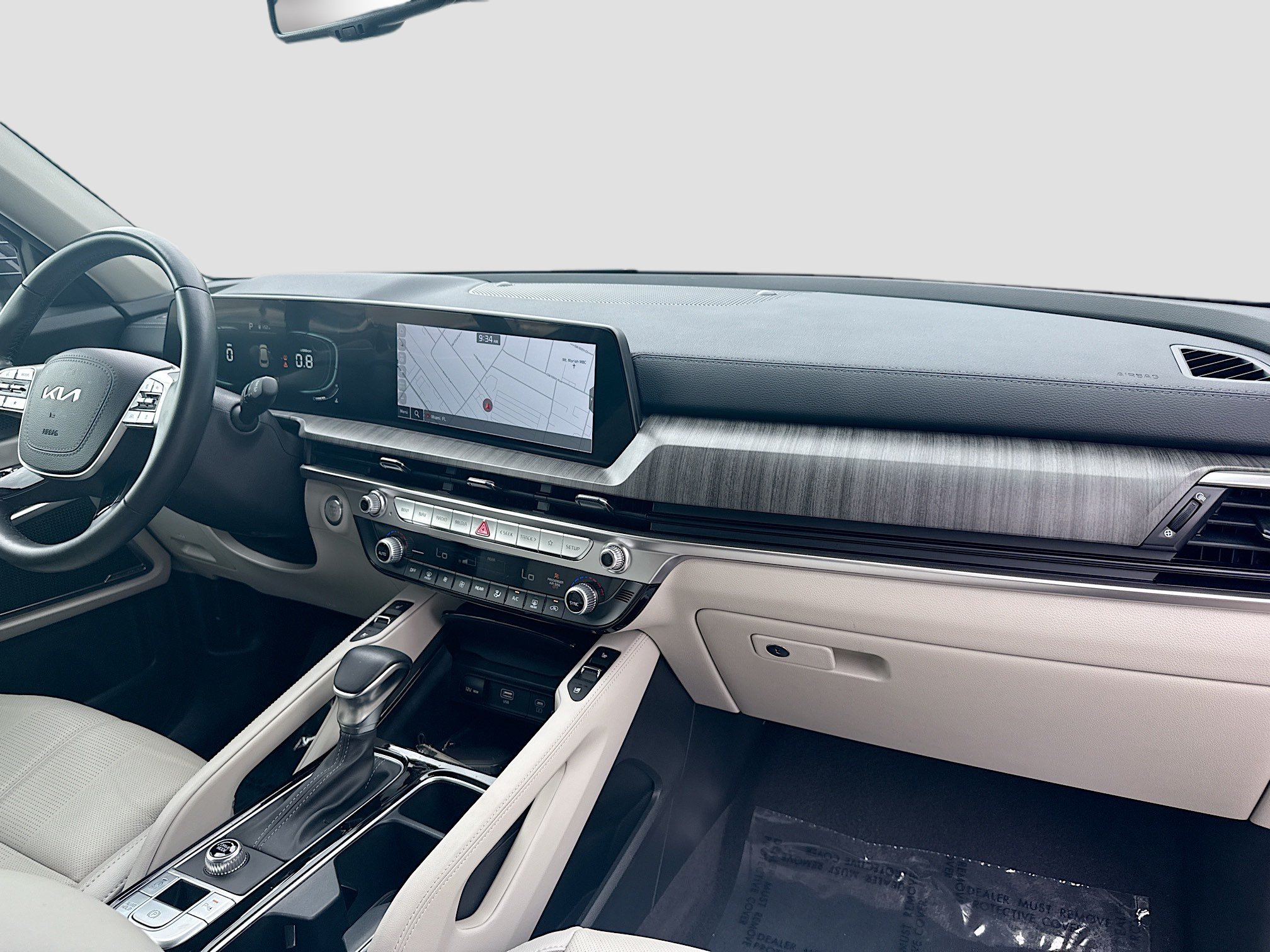 Used 2025 Kia Telluride EX w/ EX Captain's Chair Package FWD image 33