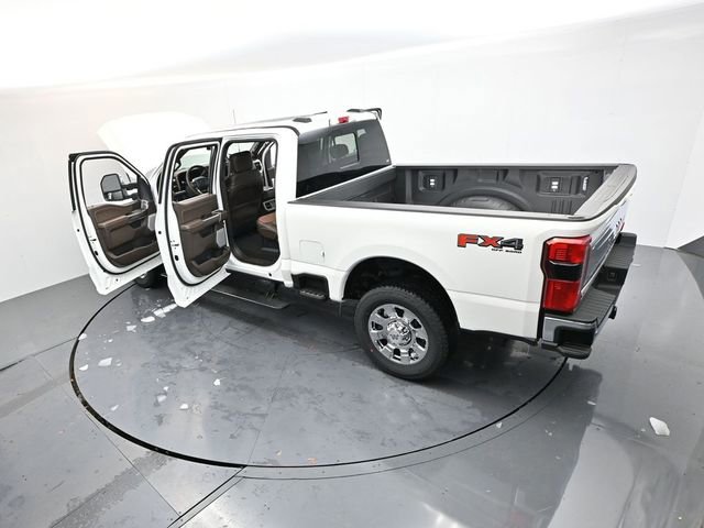 New 2026 Ford F350 King Ranch w/ Chrome Package image 38