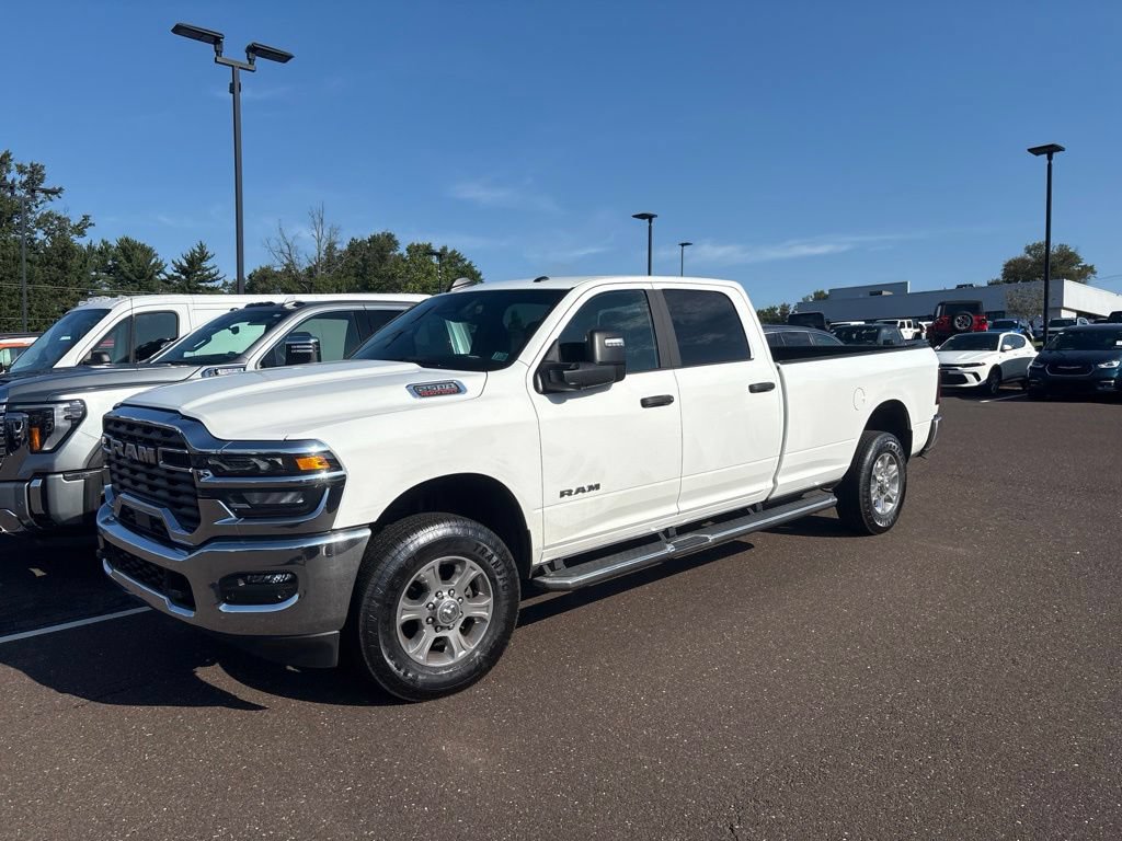 Used 2026 RAM 2500 Big Horn AWD/4WD image 4