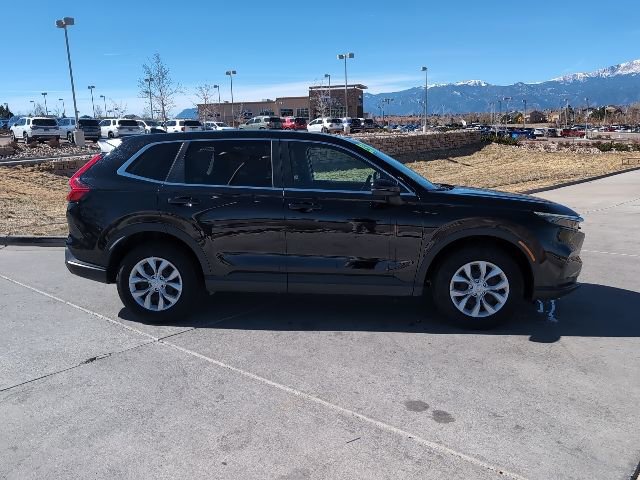 Used 2025 Honda CR-V LX image 9