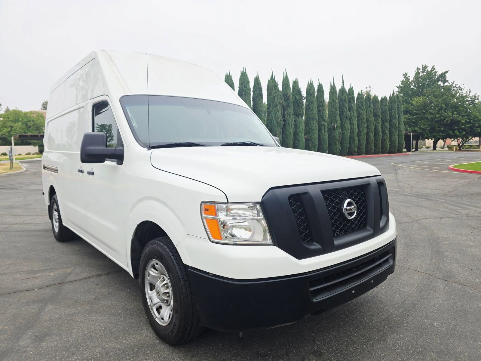 Used 2017 Nissan NV 2500 SV w/ Technology Package image 1