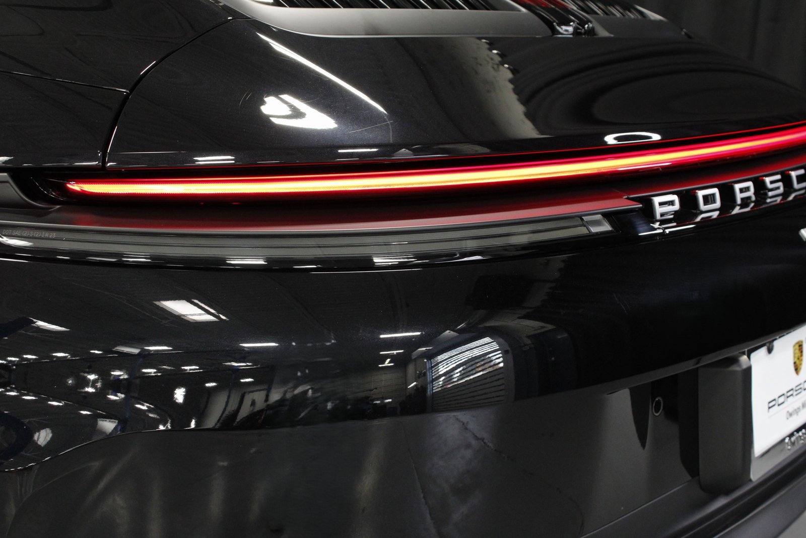 Certified 2025 Porsche 911 Carrera image 16