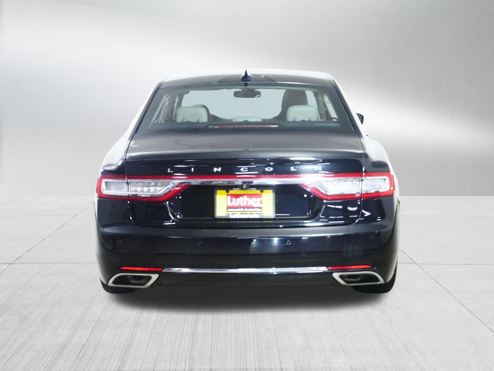 Used 2018 Lincoln Continental Reserve w/ Continental Climate Package AWD/4WD image 6