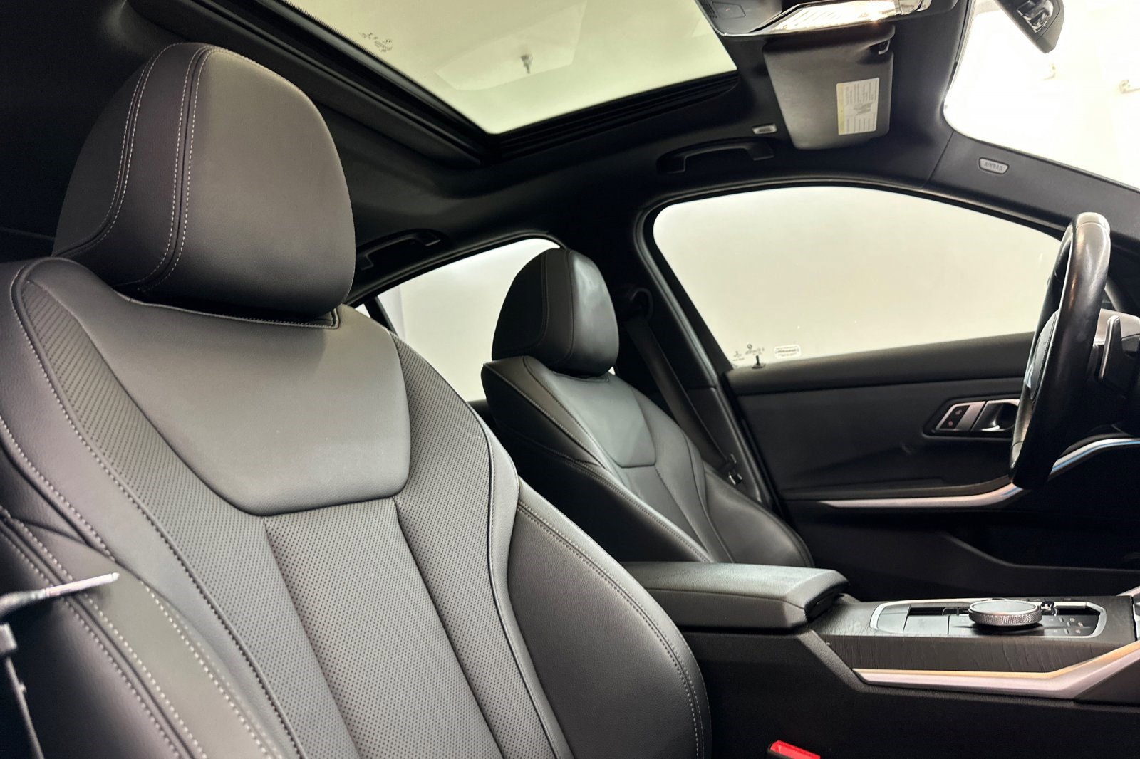 Used 2023 BMW 330e w/ M Sport Package image 30