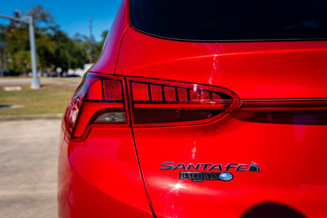 Used 2021 Hyundai Santa Fe Limited FWD image 15