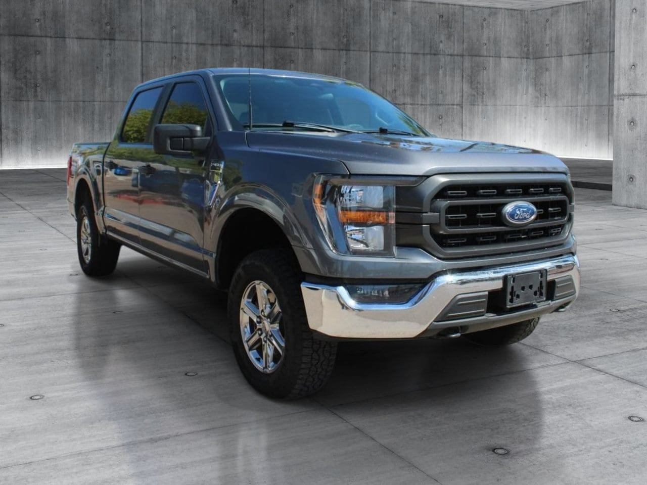 Used 2023 Ford F150 XLT AWD/4WD image 8