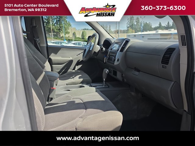 Used 2018 Nissan Frontier SV image 21