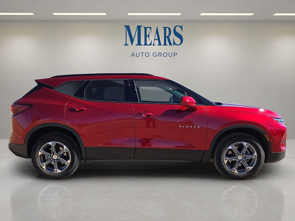 Used 2024 Chevrolet Blazer LT w/ Convenience Package image 6