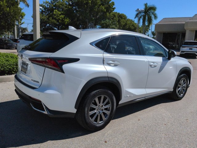 Used 2018 Lexus NX 300h AWD w/ Comfort Package image 5