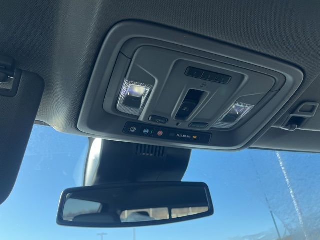 New 2026 GMC Sierra 1500 SLT w/ SLT Convenience Package image 34