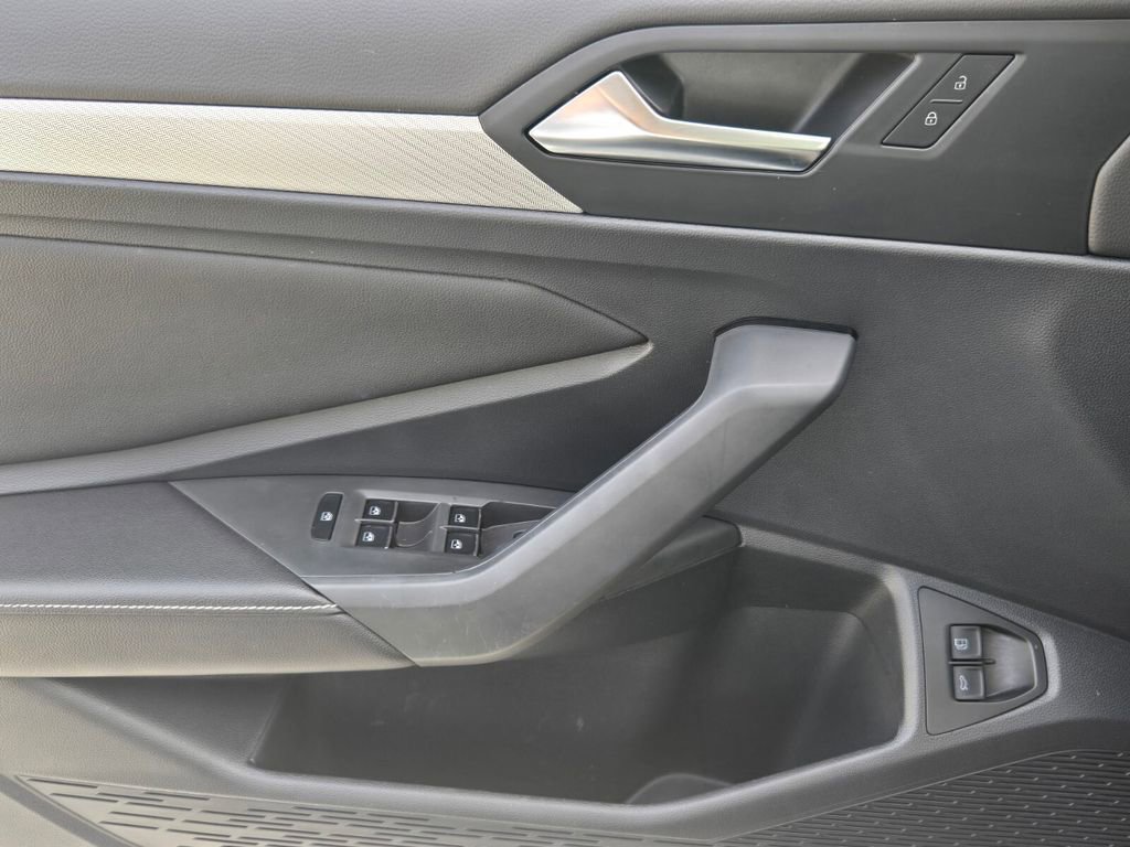 Used 2023 Volkswagen Jetta S FWD image 27