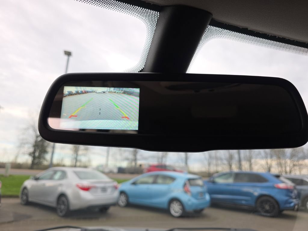 Used 2018 Dodge Journey SXT w/ Premium Group image 18