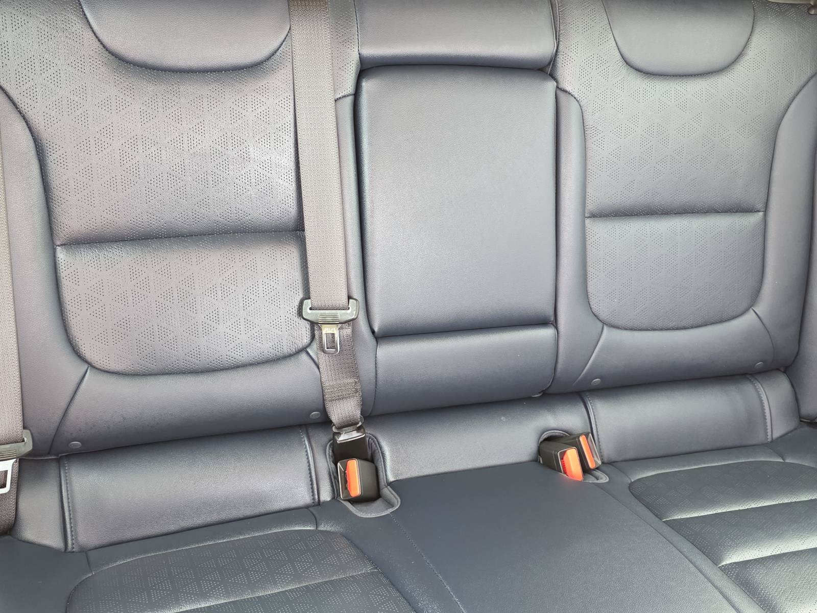 Used 2023 Chevrolet Bolt EUV Premier w/ Sun & Sound Package FWD image 18