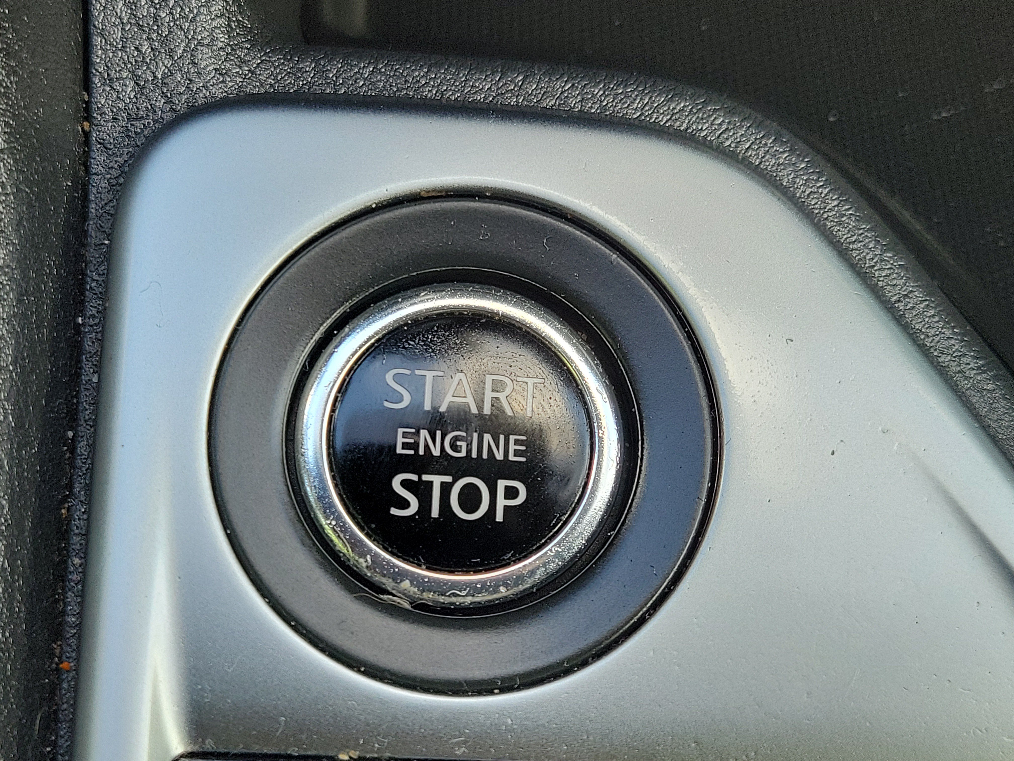 Used 2023 Nissan Sentra SV w/ All-Weather Package FWD image 32