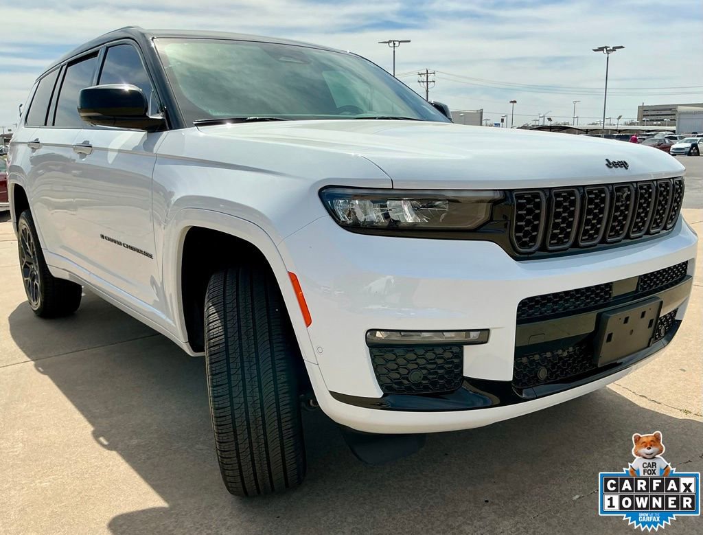 Used 2024 Jeep Grand Cherokee L Summit AWD/4WD image 2