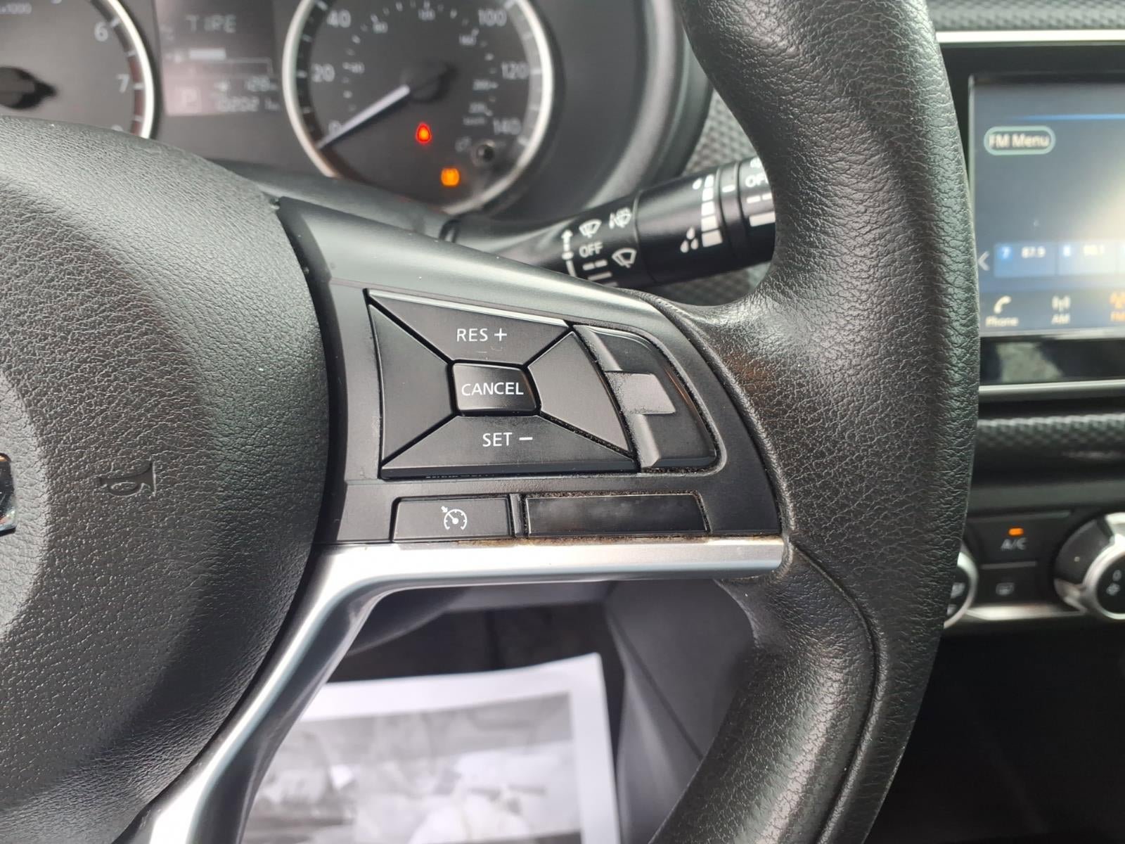 Used 2021 Nissan Kicks S FWD image 9