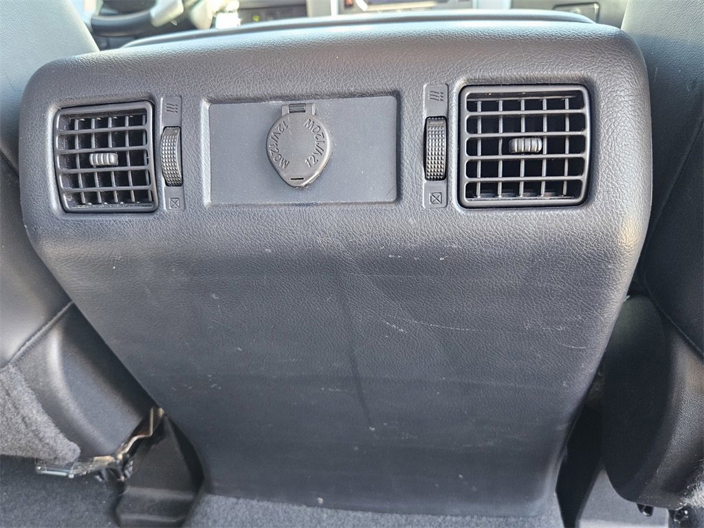 Used 2019 Toyota Tundra Platinum image 34