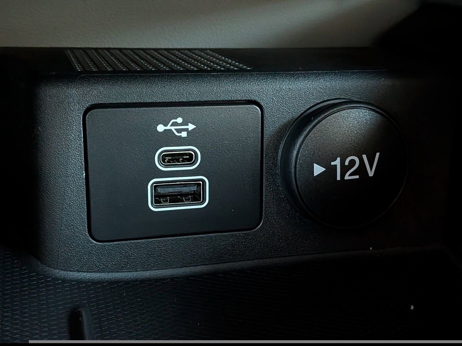 New 2026 Ford Escape Active image 24