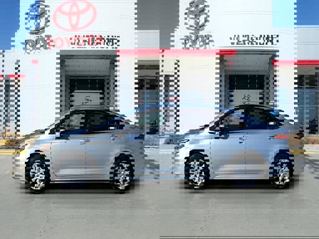 Certified 2026 Toyota Corolla LE image 2