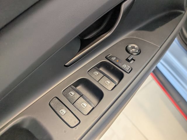 New 2026 Hyundai Elantra N FWD image 18