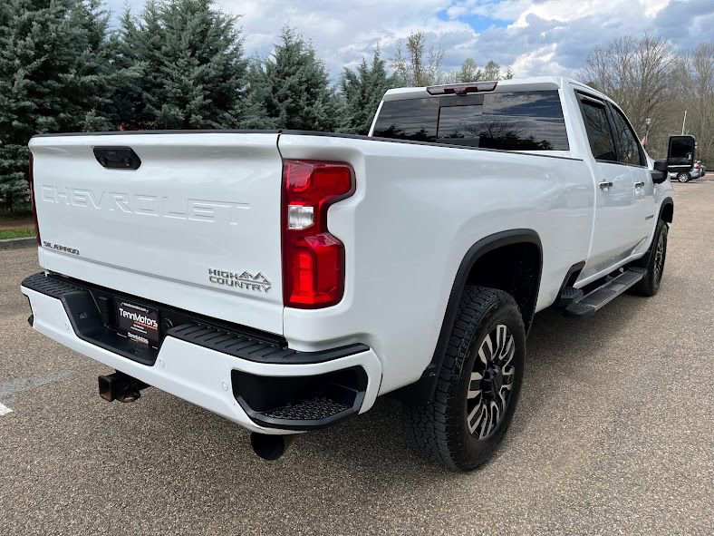 Used 2020 Chevrolet Silverado 3500 High Country w/ Technology Package image 39