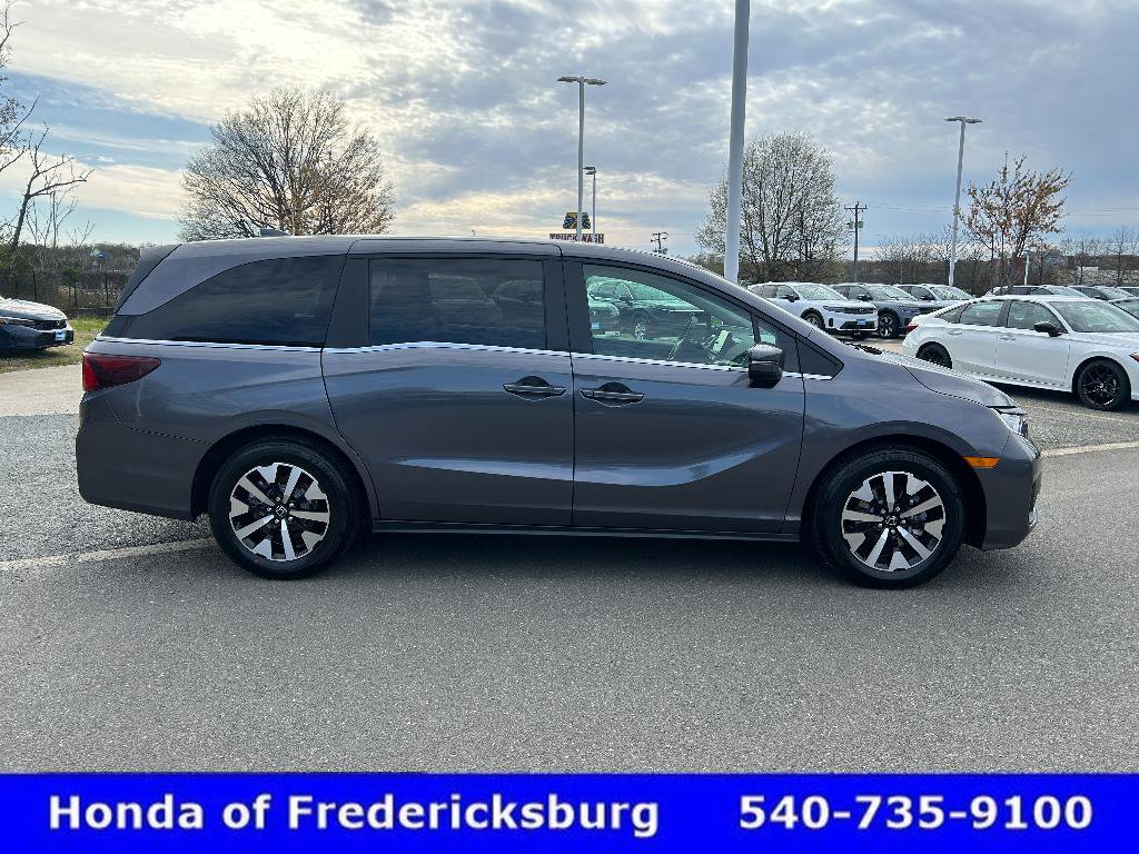 Certified 2026 Honda Odyssey EX-L image 7