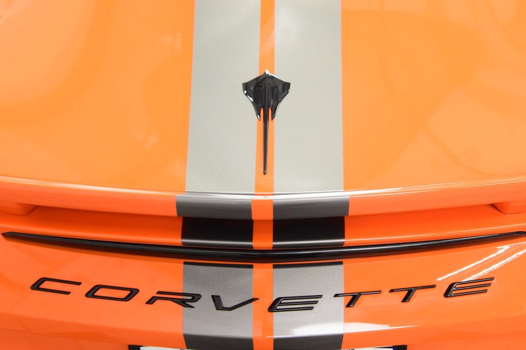 Used 2023 Chevrolet Corvette Stingray Preferred Cpe w/ Z51 Performance Package RWD image 19