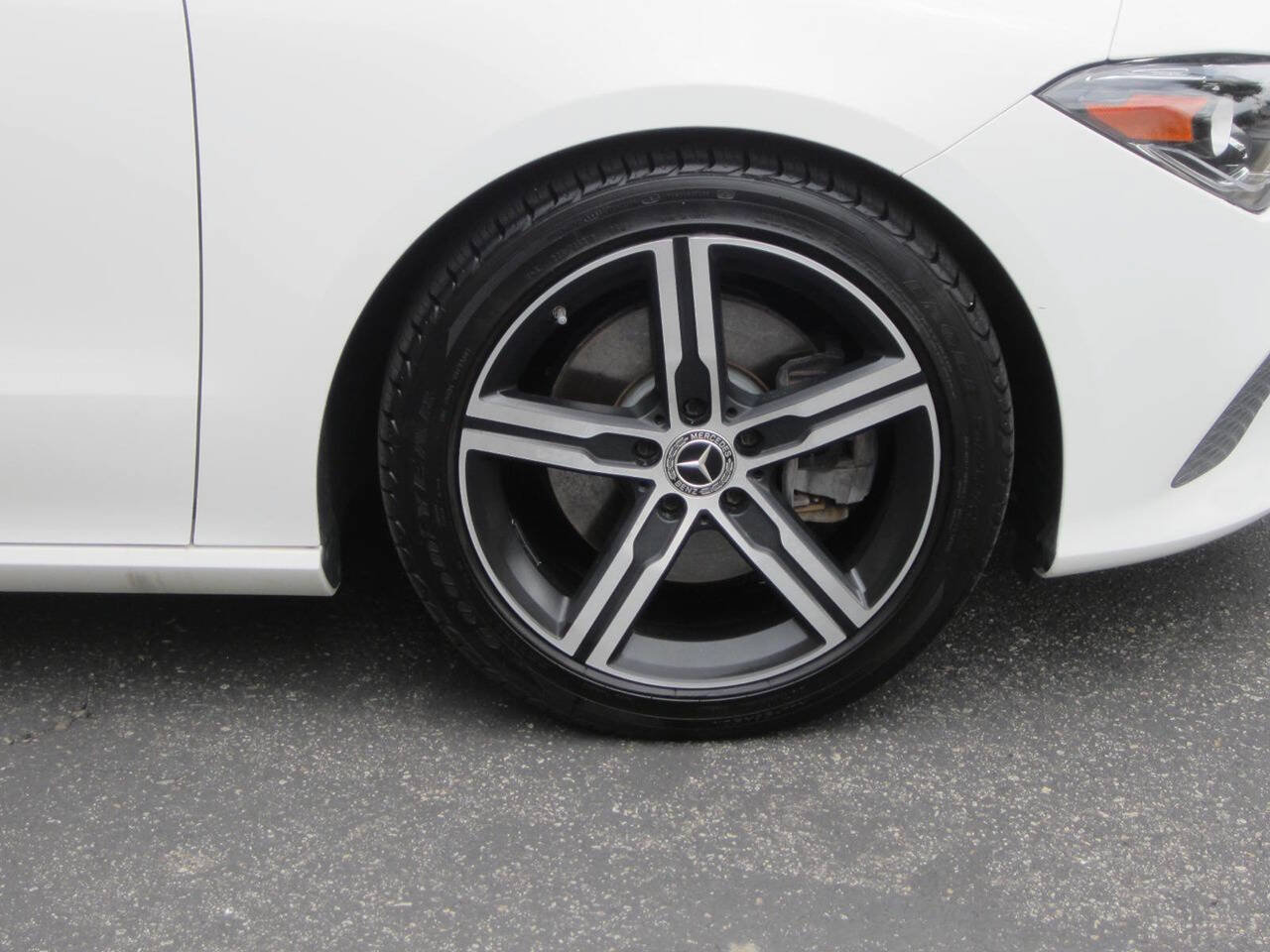 Used 2020 Mercedes-Benz CLA 250 image 9