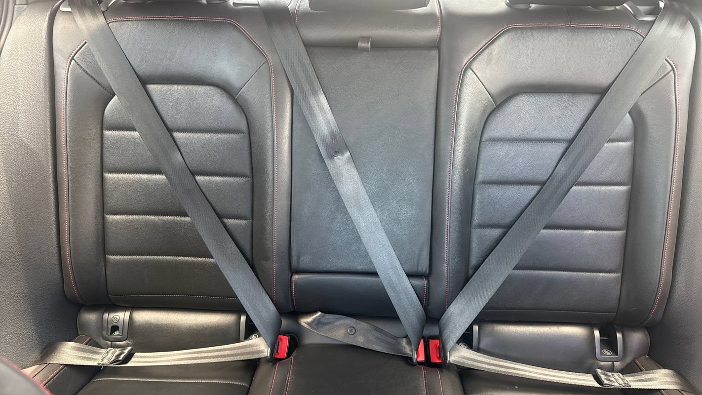 Used 2016 Volkswagen GTI SE FWD image 20
