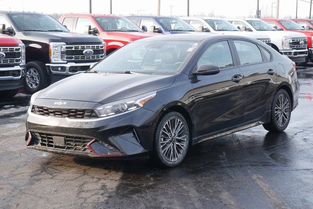 Used 2023 Kia Forte GT-Line w/ GT-Line Premium Package image 7