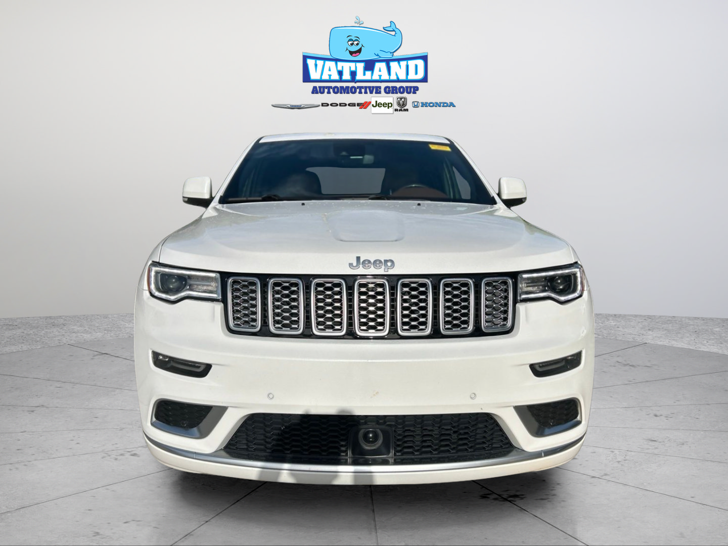Certified 2021 Jeep Grand Cherokee Summit w/ Platinum Series Group AWD/4WD image 20