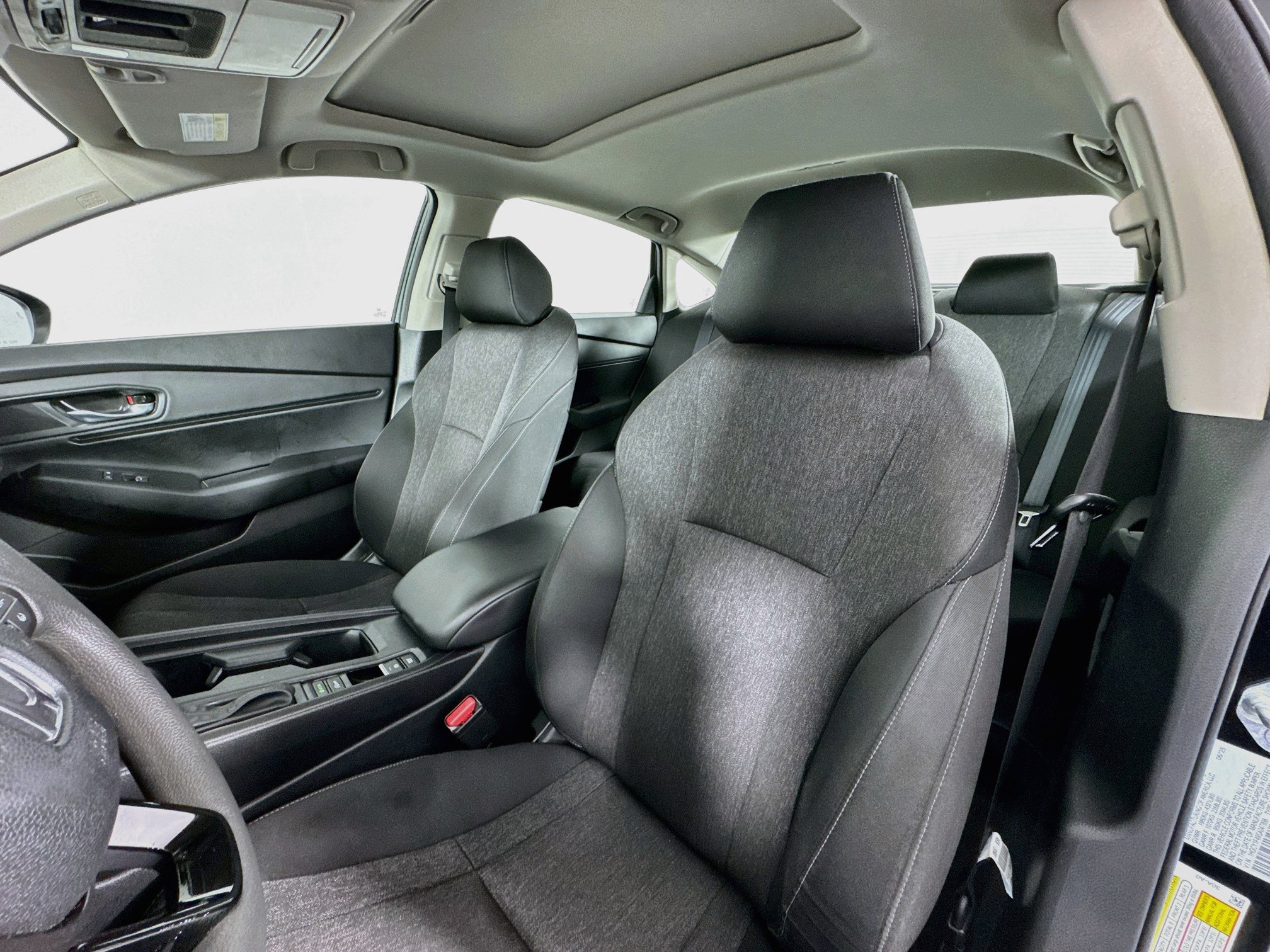 Certified 2025 Honda Accord SE image 20