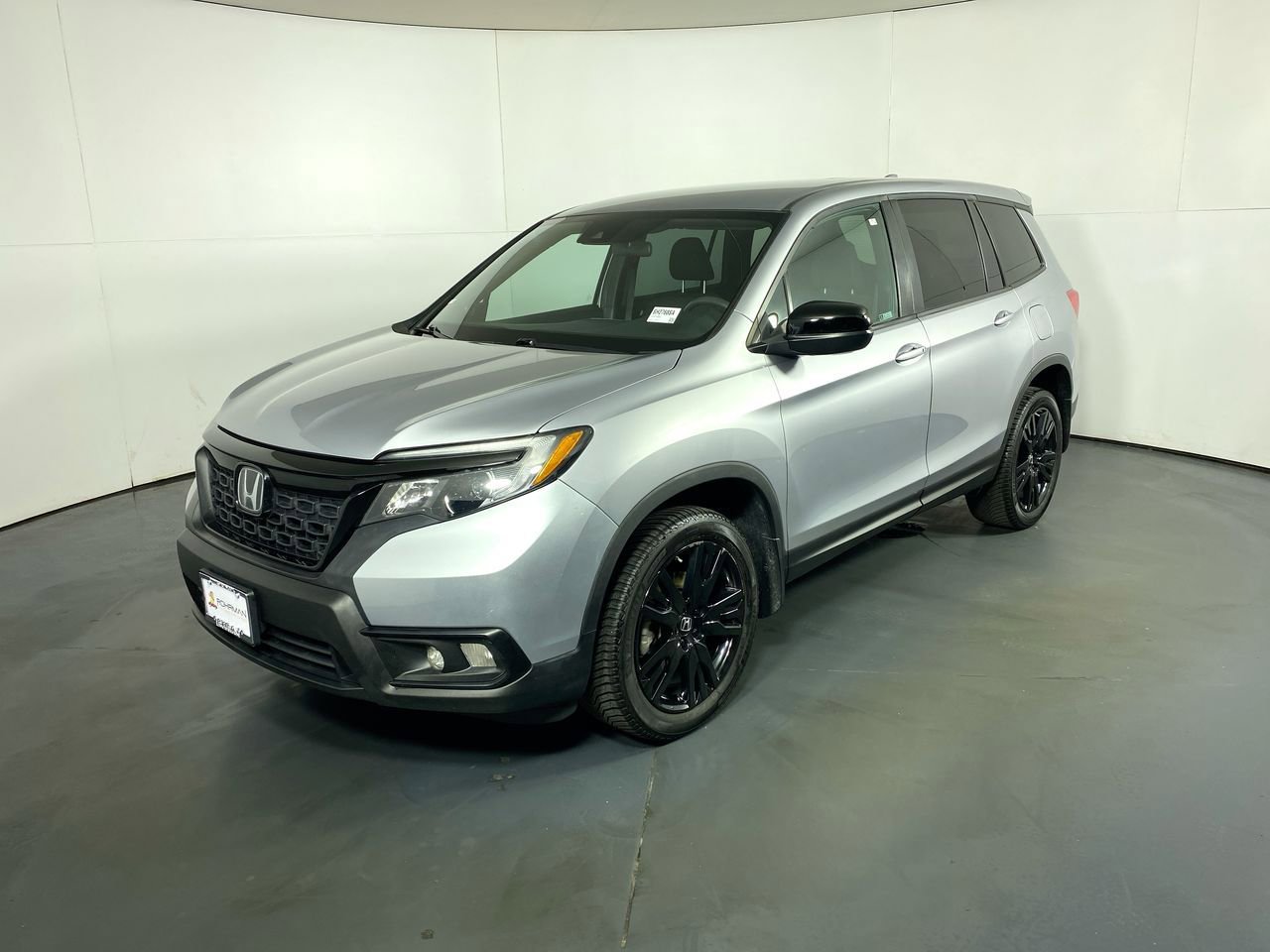 Used 2021 Honda Passport Sport image 2