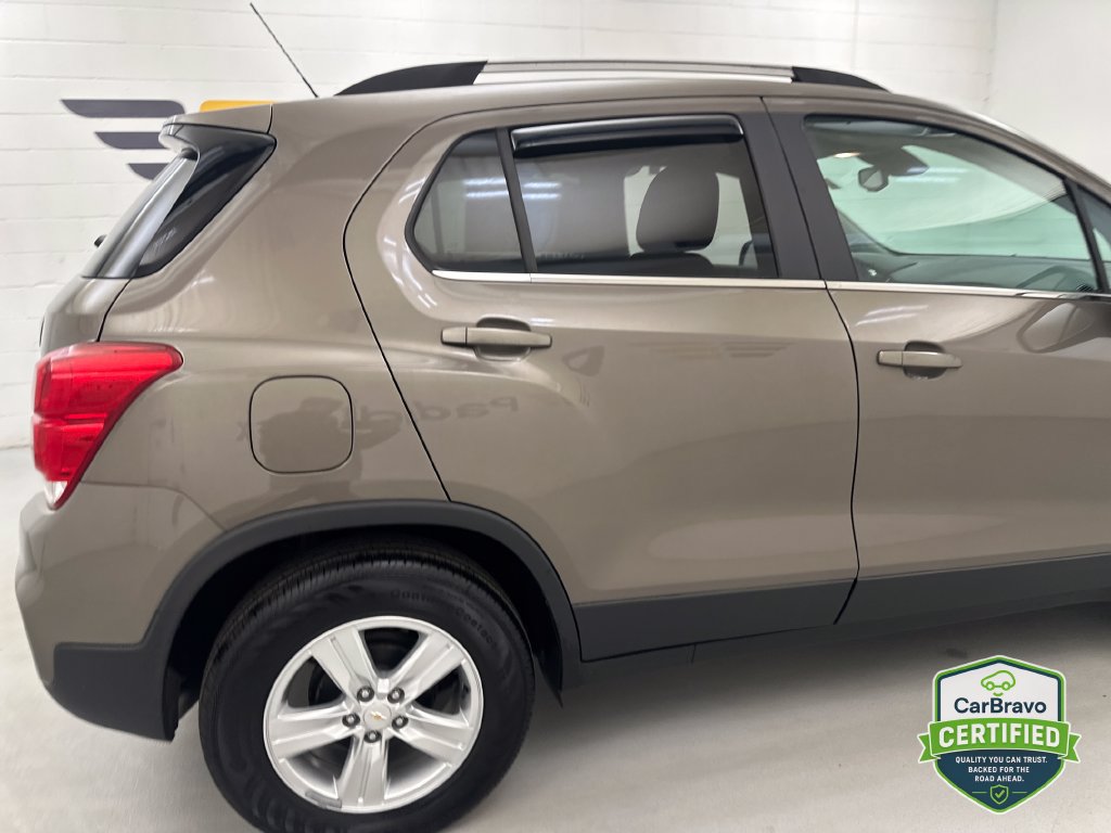 Certified 2020 Chevrolet Trax LT FWD image 9