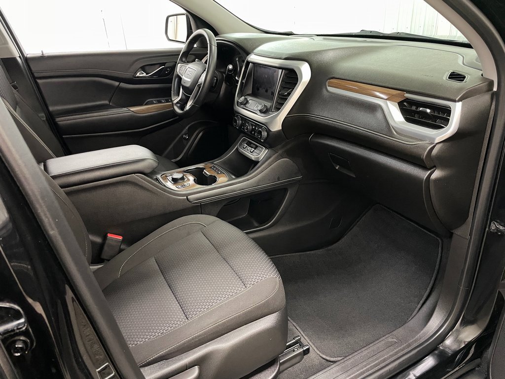 Certified 2023 GMC Acadia SLE w/ Driver Convenience Package image 39