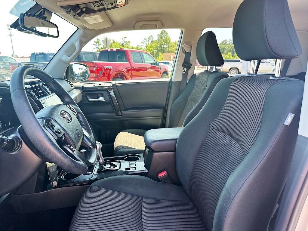 Used 2021 Toyota 4Runner TRD Off-Road AWD/4WD image 8