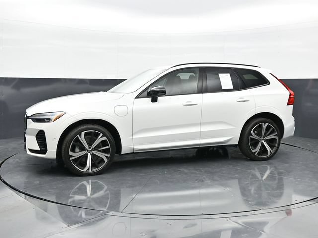 Used 2024 Volvo XC60 T8 Ultimate w/ Climate Package AWD/4WD image 6