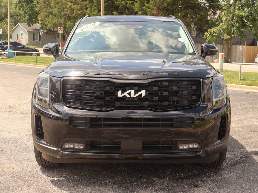 Certified 2022 Kia Telluride SX w/ SX Prestige Package AWD/4WD image 2